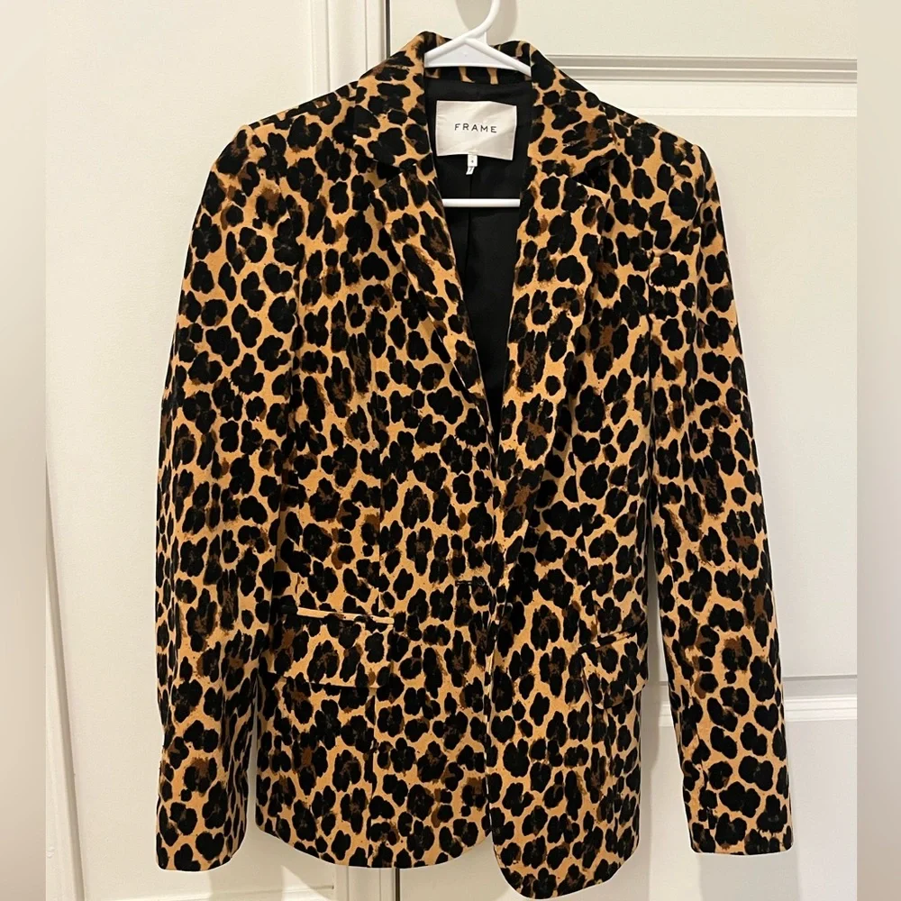 Frame Denim Velvet Leopard Print Blazer - Picture 2 of 5